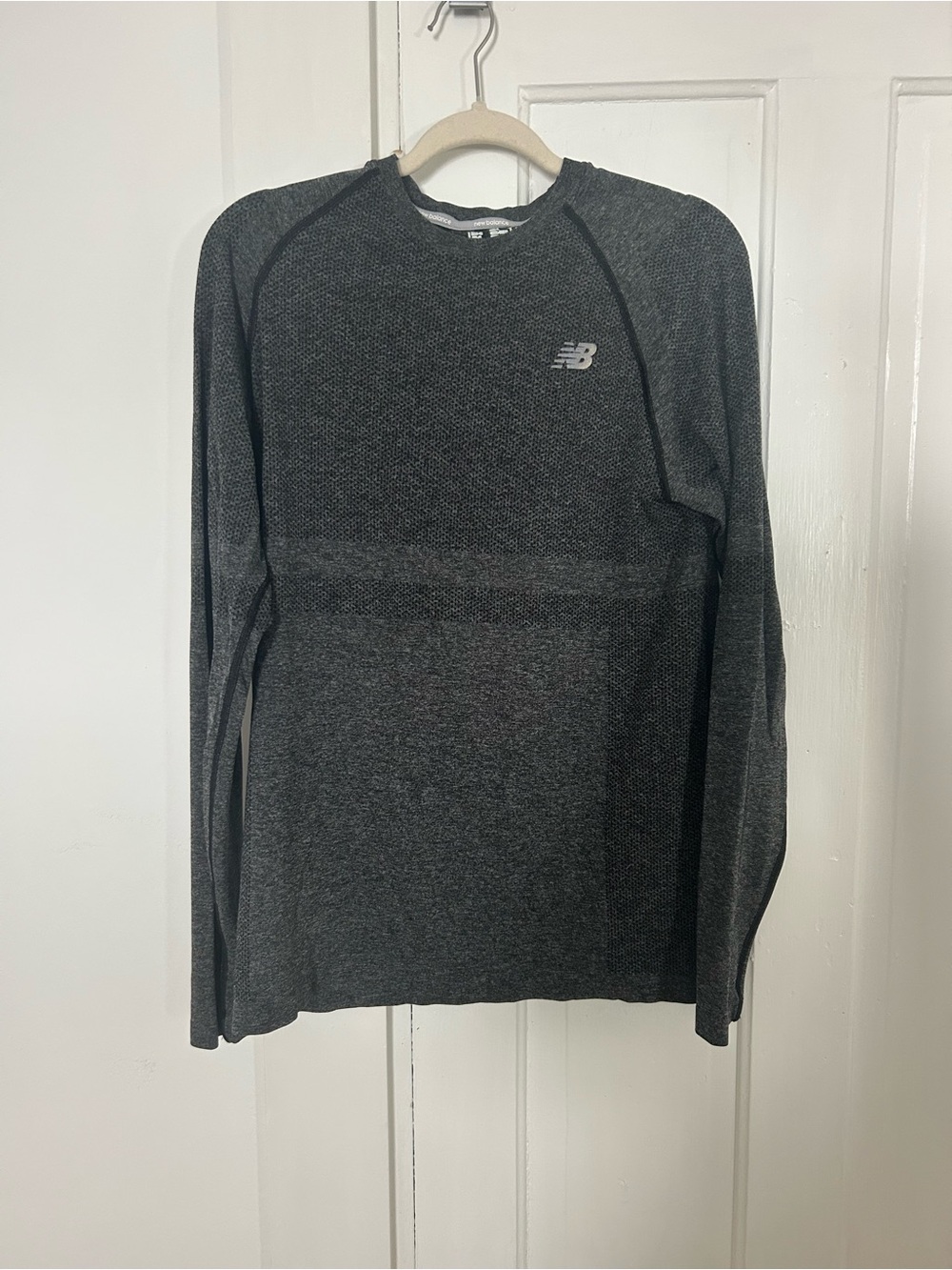 New Balance Men's Charcoal Heather Long-Sleeve Performance Top
